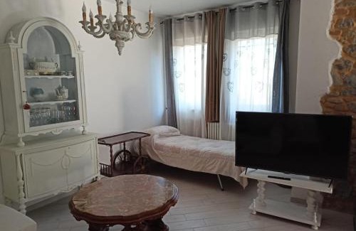 Castell'Arquato Apartment | Villa Bersani: Pet-Friendly Retreat with High Guest Ratings
