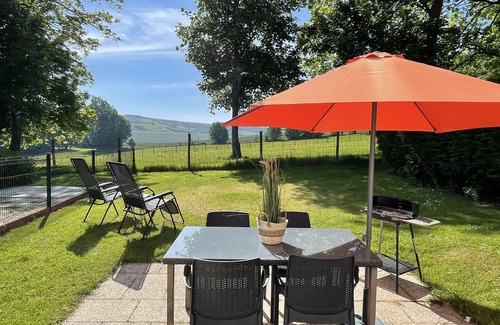 Escalles House | Villa Bertille: Pet-Friendly Getaway with Breakfast Included