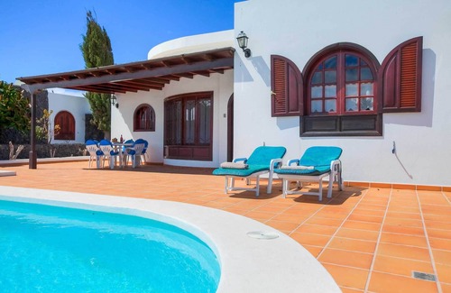 Los Pocillos Villa | Villa Bianchi: Beach Proximity, Private Heated Pool & More