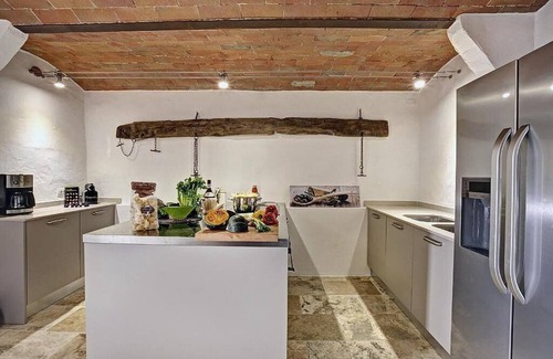 Gaiole in Chianti Villa | Discover Villa Biancofiore: Unique Tuscan Retreat with Pool