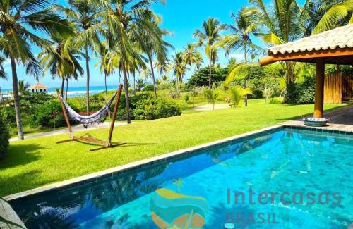 Farol Villa | Relax at Villa Biarritz with Oceanfront Views and Pool