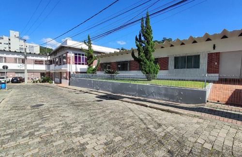 Velha Apartment | Cozy Villa Bilac Studio Near Vila Germânica, Pet Friendly