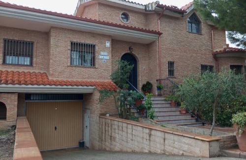 Linares Villa | Beautiful Alojamiento Rural VILLA BILBILIS with Pool & Pets