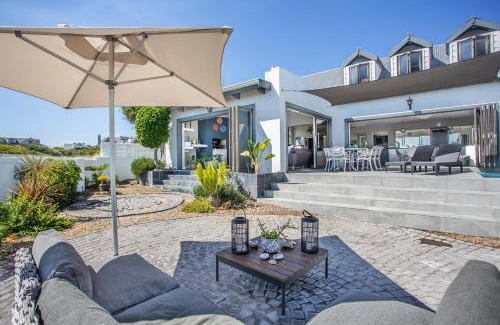 Grotto Bay Villa | Villa Blau -Luxury Beachfront Villa in Grotto Bay Private Nature Reserve on the West Coast