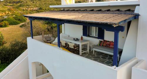 Leros House | Discover Villa Blefouti: 4-Star Oceanfront Bliss