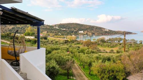 Leros House | Discover Villa Blefouti: 4-Star Oceanfront Bliss