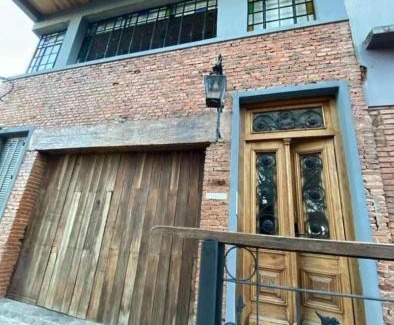 Posadas Apartment | VillaBlosset Boutique: A Family-Friendly Retreat Rated 10/10