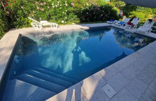 Montinelle Villa | Experience Villa Bocciolo del Garda: Oceanfront Oasis