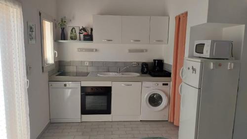 Lecci House | Villa "Bonifacio" Porto-Vecchio résidence RIVIERA avec piscine