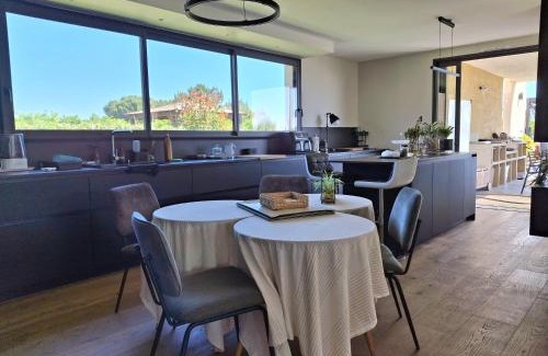 La Marana Villa | Villa bord de mer avec piscine