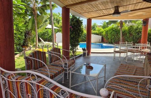 Saly Villa | Seaside Villa with Pool & Ocean View - Guest Rated 9.9