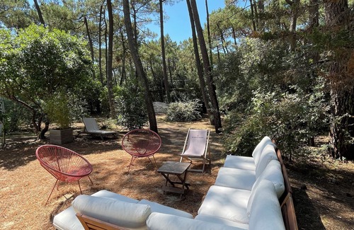 La Palmyre Villa | Seaside Villa in Private Park with Pool and Tennis Access