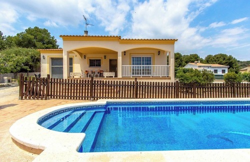 El Vendrell Villa | Villa Borras: Private Pool Retreat Just 3km to the Beach