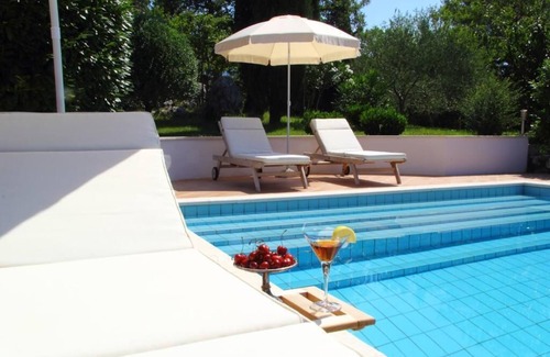 Cilipi Villa | Villa Boskovic: Four-Bedroom Villa with Pool & Sea Views