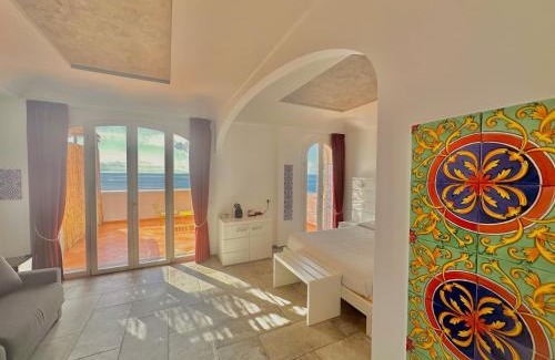 Ravello Hotel | Oceanfront Villa Bossa: Guest Rated 9.3/10 with Breakfast