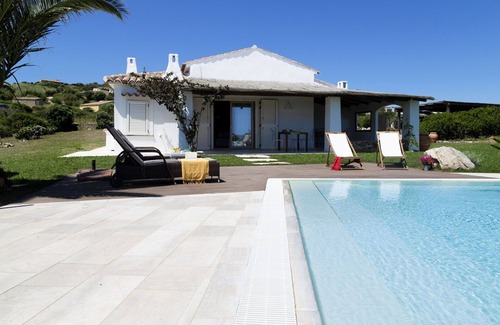 Marazzino Villa | Villa Bouganville: Oceanfront Bliss with Private Pool
