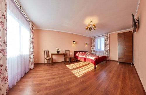 Truskavets Apartment | Family-Friendly Villa Bozena with Highly Rated Comfort