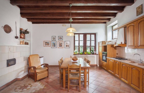 Peri Villa | Villa Brignoli: Historic Stately Home with Spa & Breakfast