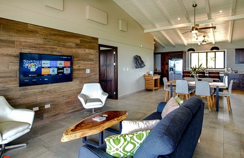 Lagunas de Baru Villa | Villa Brisa Oceano: Poolside Retreat with Ocean Views