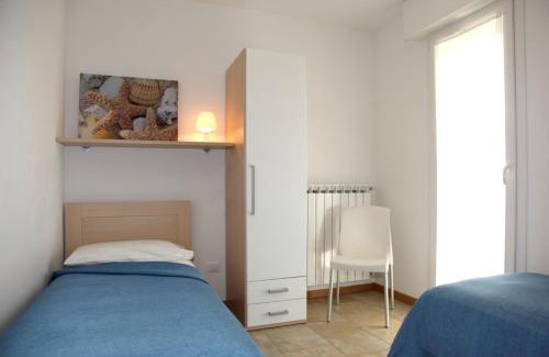 Lignano Sabbiadoro Apartment | Villa Bruna: Family-Friendly Stay with Pool & Hot Tub