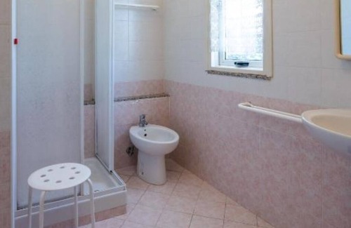 Agropoli House | Villa Brunella: Quadruple Room with Garden View