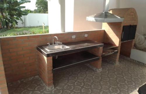 Ricaurte Villa | Villa Bruselas: Guest Rated 8.9, Pet-Friendly Retreat