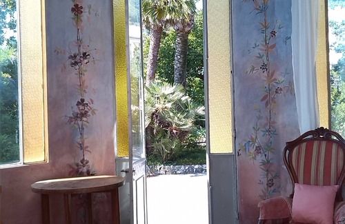 Zoagli Villa | Historic Villa with Ocean Views, Garden & 9.8/10 Rating