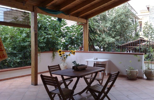 Capaci Villa | Explore Villa BUTTERFY: Ocean Views & Rich History Await