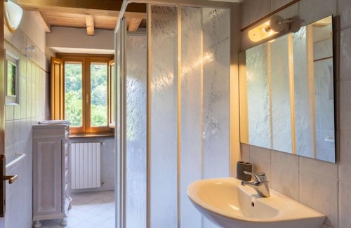 Londa House | Guest Rated: Villa by Interhome with Private Pool & SPA