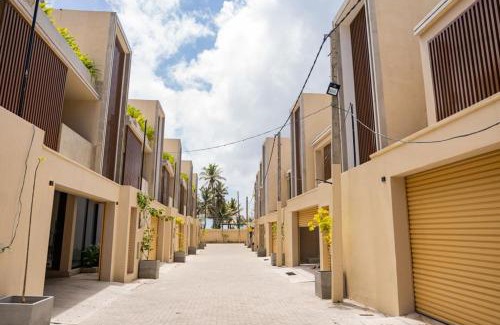 Rathmalana Villa | Cozy Villa by the Mountain - Perfect for Families