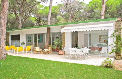 Le Rocchette Cottage | Delightful Villa Corallo with Family-Friendly Amenities