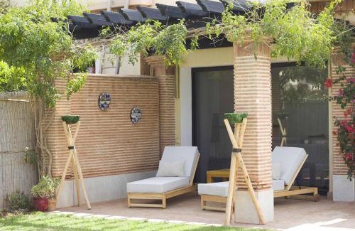 Issen Villa | Villa Cactus: Private Pool & Oceanfront Retreat Awaits