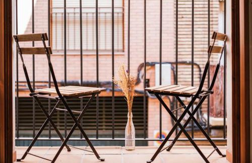 La Magdalena Apartment | Discover Villa Cadena Centro: Family-Friendly Fun Awaits
