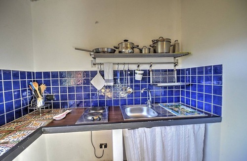 Mirto House | Villa Calesse A: Welcoming Retreat with Pool and Free Wi-Fi