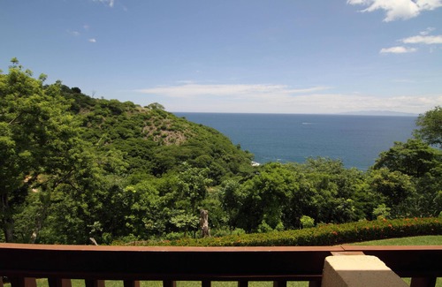 El Ocotal Villa | Villa California: Ocean View Escape with Top Amenities