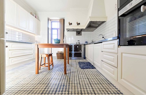 Esposende Villa | Villa Calista - Six Bedroom Villa, Sleeps 12
