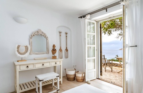 Elia Villa | Villa Calma Beach House: Oceanfront Retreat with Private Terrace