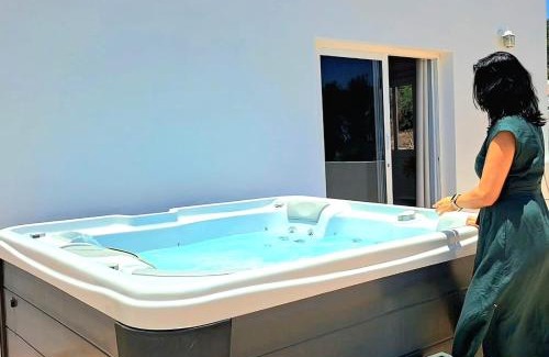 Tarajalejo Villa | Relaxing Villa Calma with Private Jacuzzi & Climatized Pool