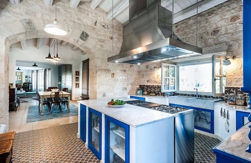 Casa Papa Villa | Villa Camilleri: Relax by Your Private Pool & Enjoy Breakfast