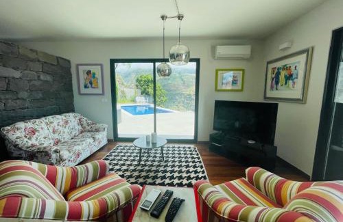 Ponta do Sol House | Villa Camacho xxvii: Family-Friendly Retreat with Pool