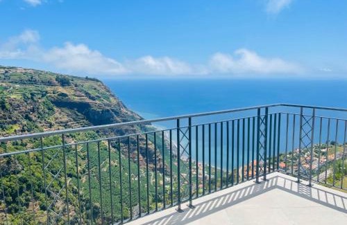 Ponta do Sol House | Villa Camacho xxvii: Family-Friendly Retreat with Pool