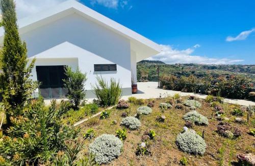 Ponta do Sol House | Villa Camacho xxvii: Family-Friendly Retreat with Pool