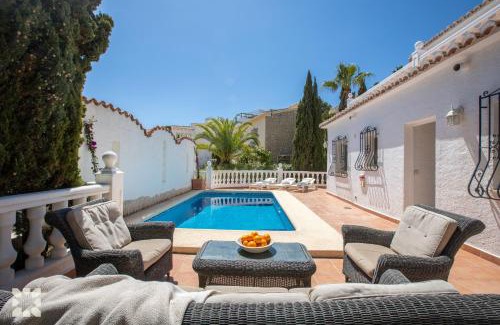 Cumbre del Sol Villa | Villa Camilo by Abahana Villas: 4-Star Gem with Pool & Pets