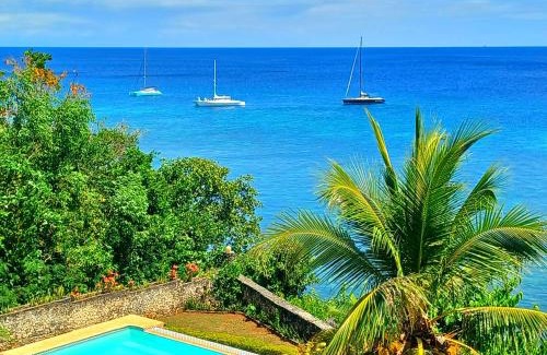 San Francisco Island House | Popular Camotes Nook - Budget-Friendly with Pool & Beach