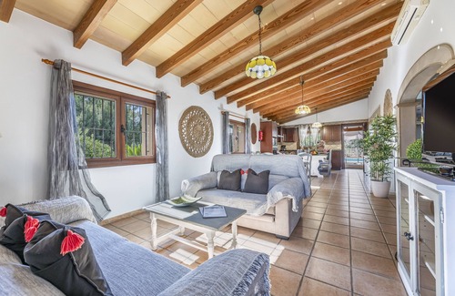 Lloseta Villa | Experience Villa "Can Antich" with Pool and Mountain Views