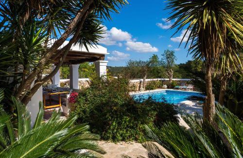 Sant Rafael de Sa Creu Villa | Experience Villa Can Fita: Oceanfront Bliss with Pool