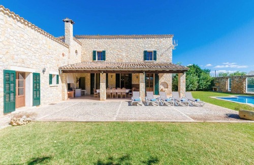 Lloseta Villa | Discover Villa Can Salat: Relaxing Private Pool & Spa