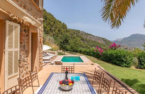 Soller House | Discover Villa Can Sort: Family-Friendly Oasis with Pool