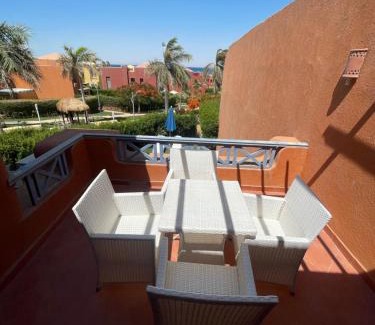 Zafarana Apartment | Family Retreat at Villa Cancun with Private Pool & Beach