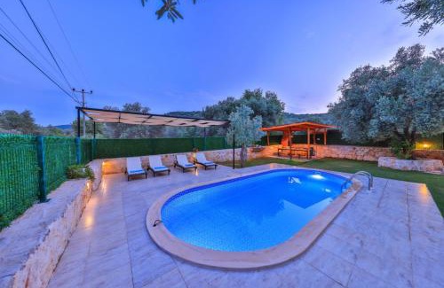 Kas Villa | Discover Villa Candan Kaş: Pet-Friendly Oceanfront Escape